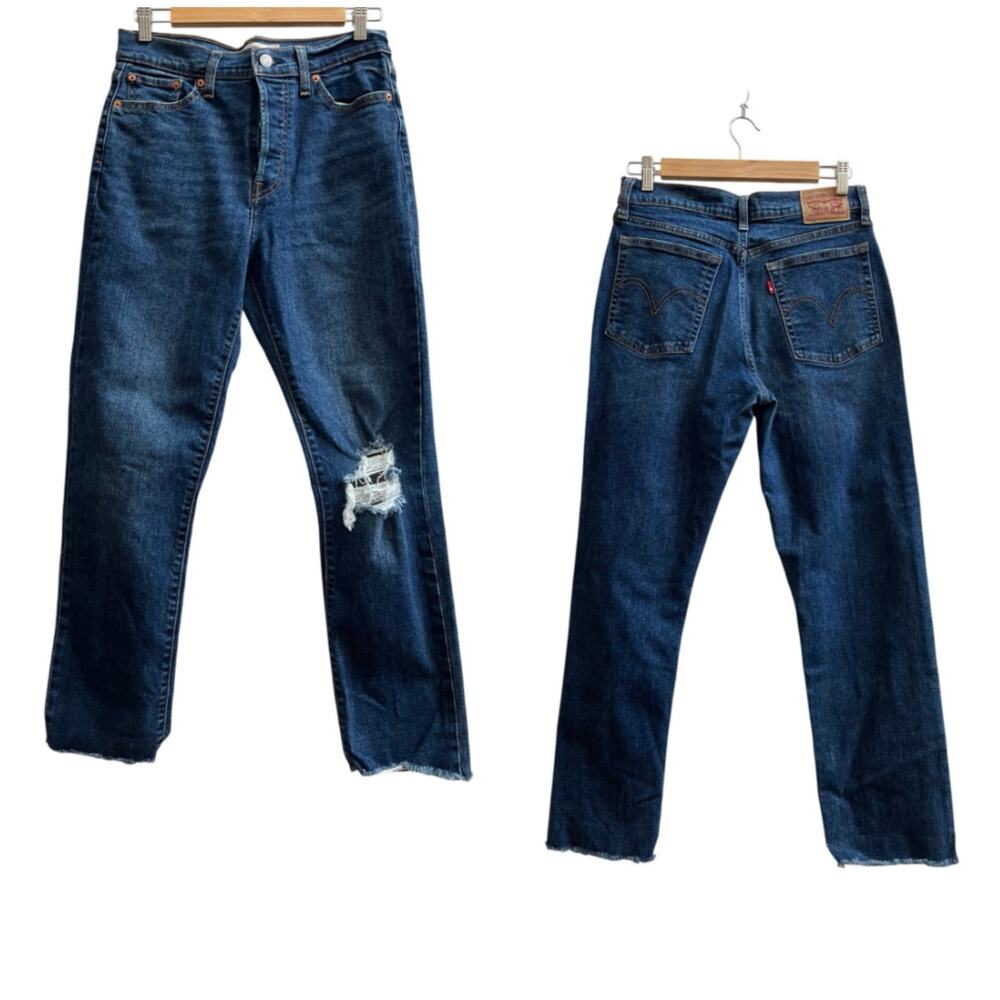 Levi’s Wedgie Straight Ankle Button Fly Distressed Knee Raw Hem Jean Size 29